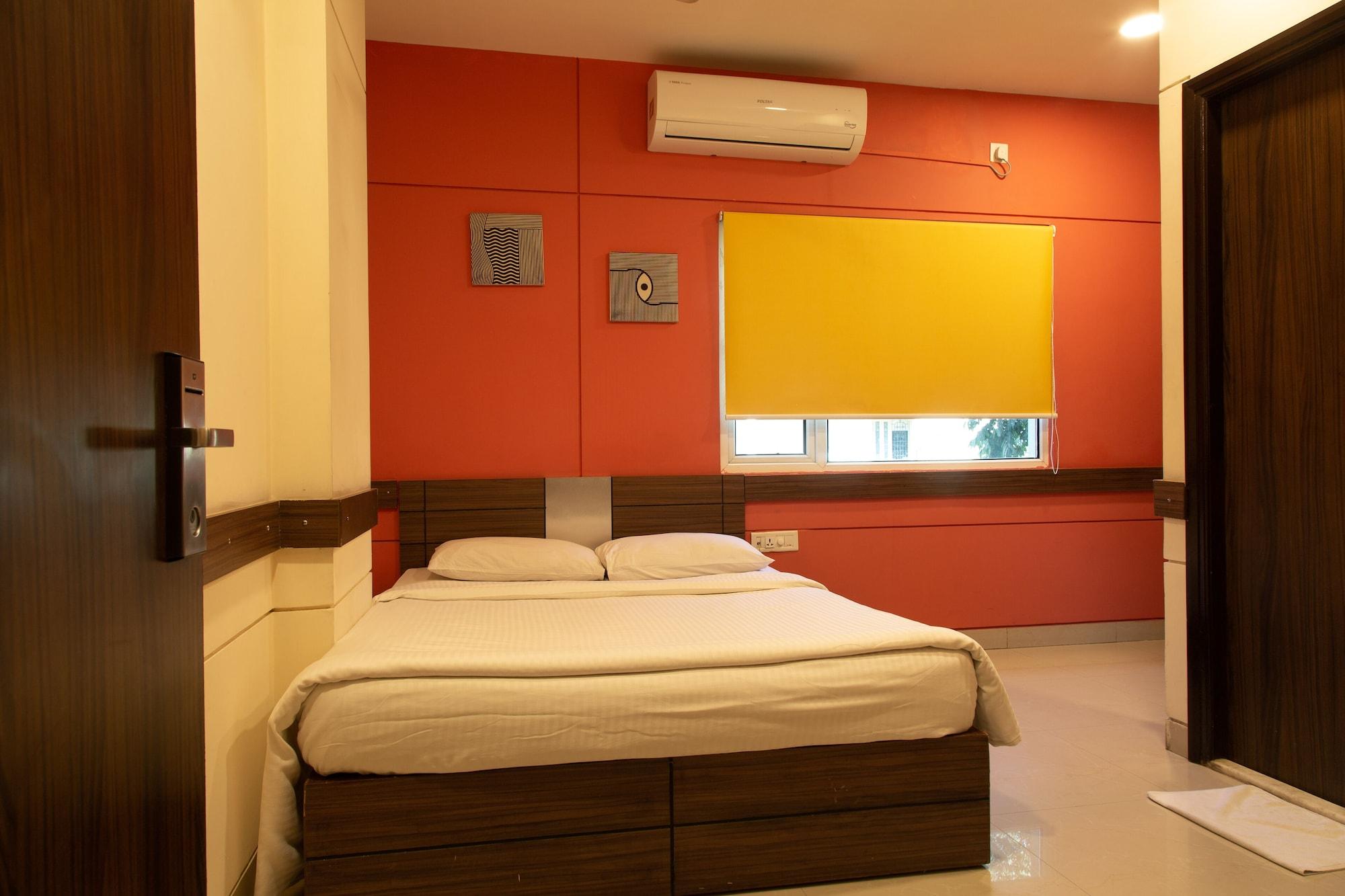 Tirupur Hotel Ngoại thất bức ảnh