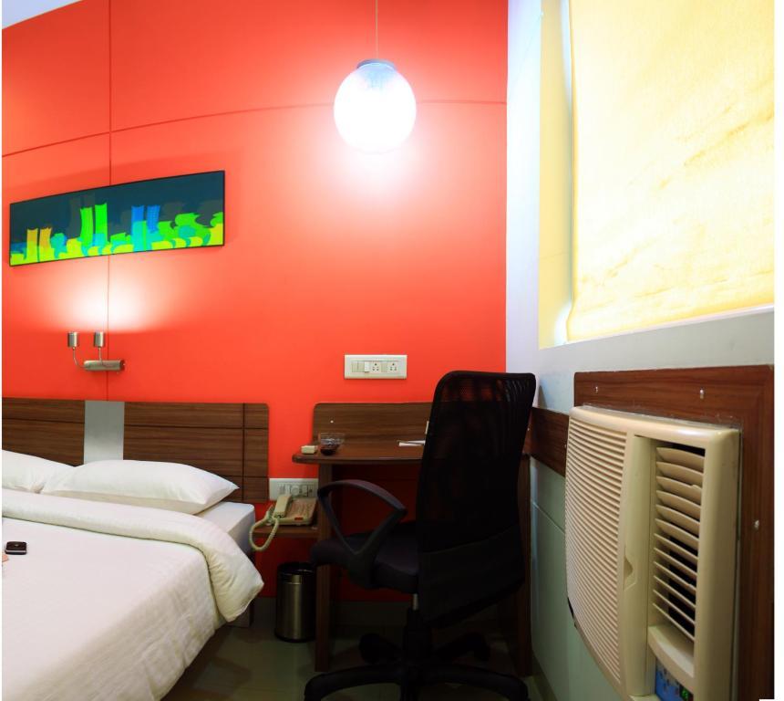 Tirupur Hotel Ngoại thất bức ảnh
