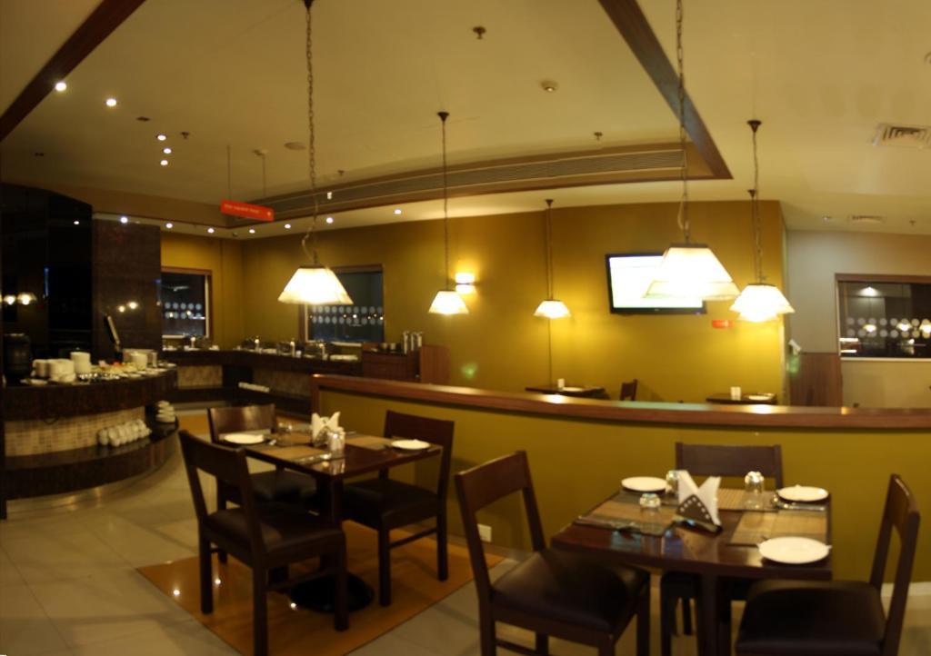Tirupur Hotel Ngoại thất bức ảnh