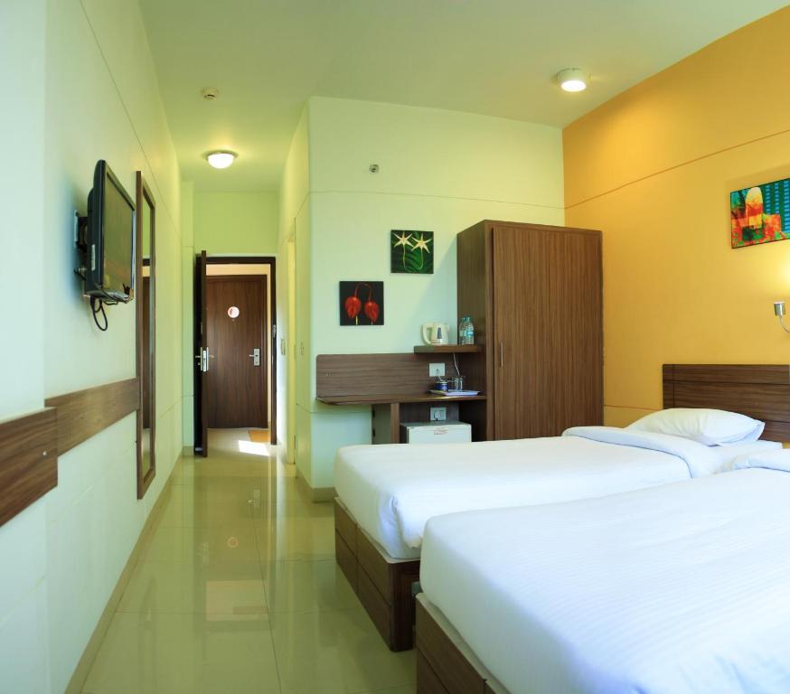 Tirupur Hotel Ngoại thất bức ảnh